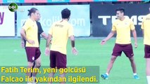 Fatih Terim, yeni golcüsü Falcao ile yakından ilgilendi
