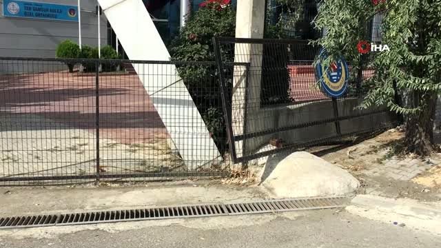 Okulun bahçe demir kapısı 11 yaşındaki öğrencinin üzerine düştü