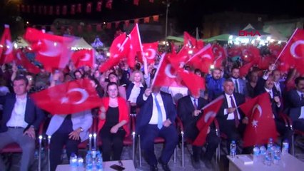 İzmir kınık'ta üretici hasat festivali'nde yorgunluk atıyor