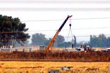 Türkiye sınırında hareketlilik! ABD'nin zırhlı kulübeleri teröristlerin mevzilerinde