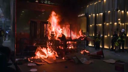 Líder de Hong Kong pede que EUA não interfira por manifestantes