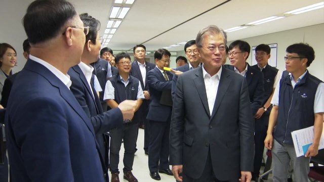 日 수출규제 대응 지원 위해 야식 좀... 차질없이 지원 / YTN