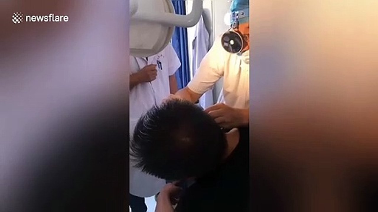 Chinese doctor removes garlic from man's ear after he thought it would cure his insomnia