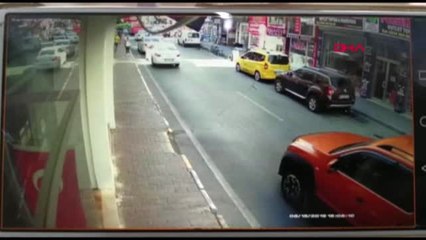 Antalya çocuğuna bez almak için kapkaç yapmış