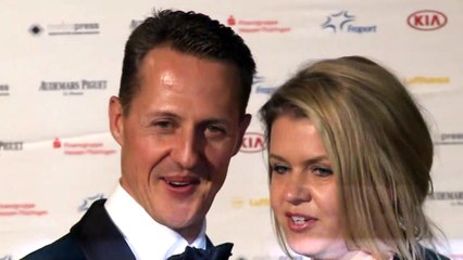 Michael Schumacher hospitalizado en París, según Le Parisien
