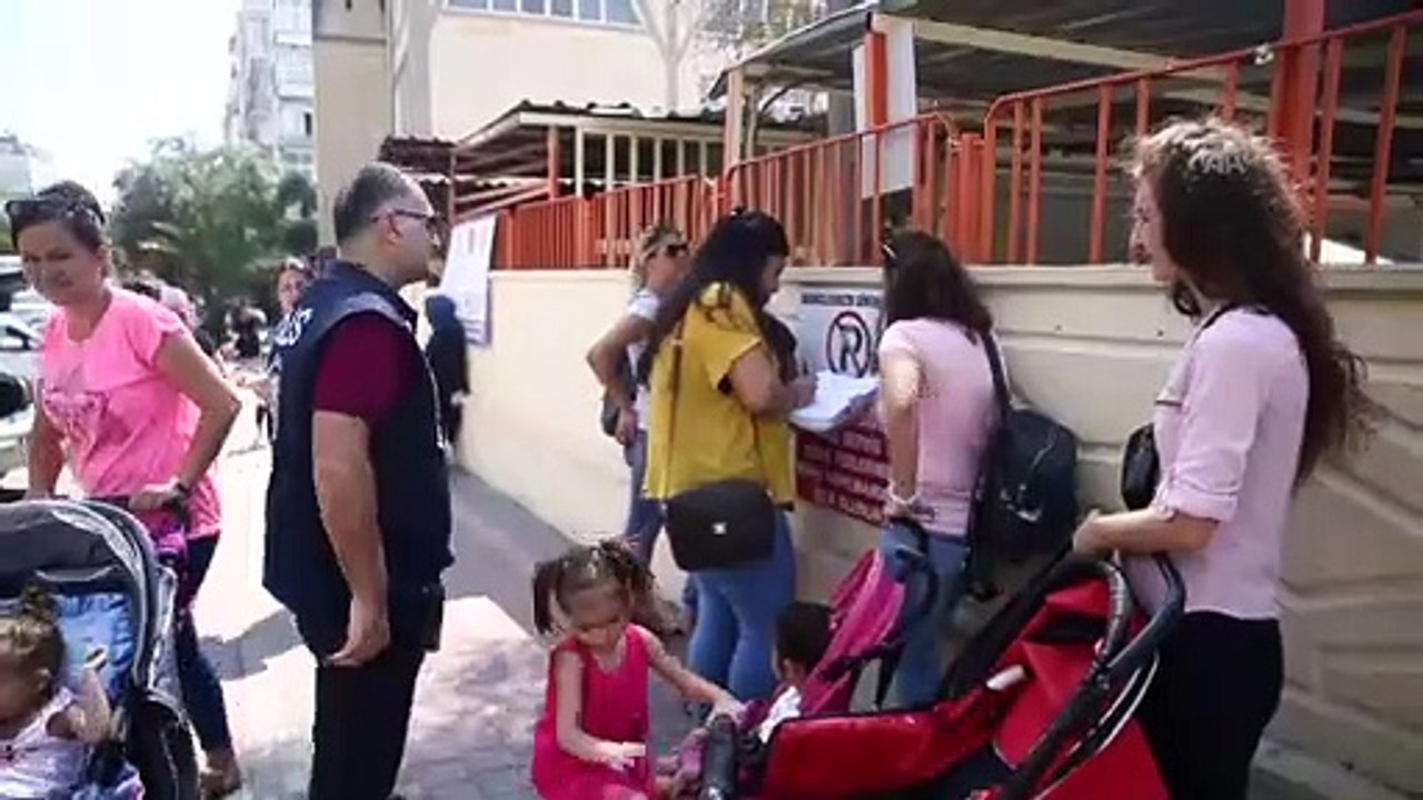 Antalya polisinden okul çevrelerinde denetim