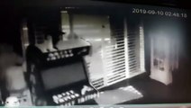 Ação de criminosos em empresa no Centro é flagrada por câmeras de segurança