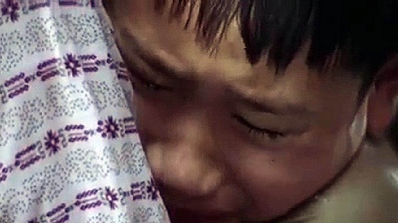 Master Kungfu_ 3 men vs Hundreds of Gangsters - Best Fight Scene _o  3 men 3 styles