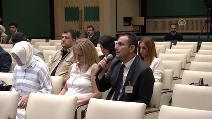 Kalın: "Bir annenin çocuğunu dağdan indirmek için verdiği mücadeleye (sanatçıların) uzak durması...