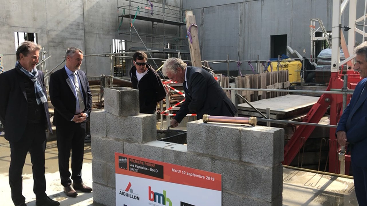 Brest. Pose de la première pierre de l’îlot D du plateau des Capucins