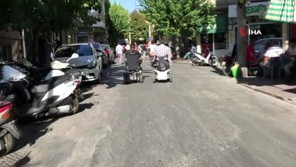 Engelli vatandaşlardan kaldırım işgaline duyarlılık çağrısı