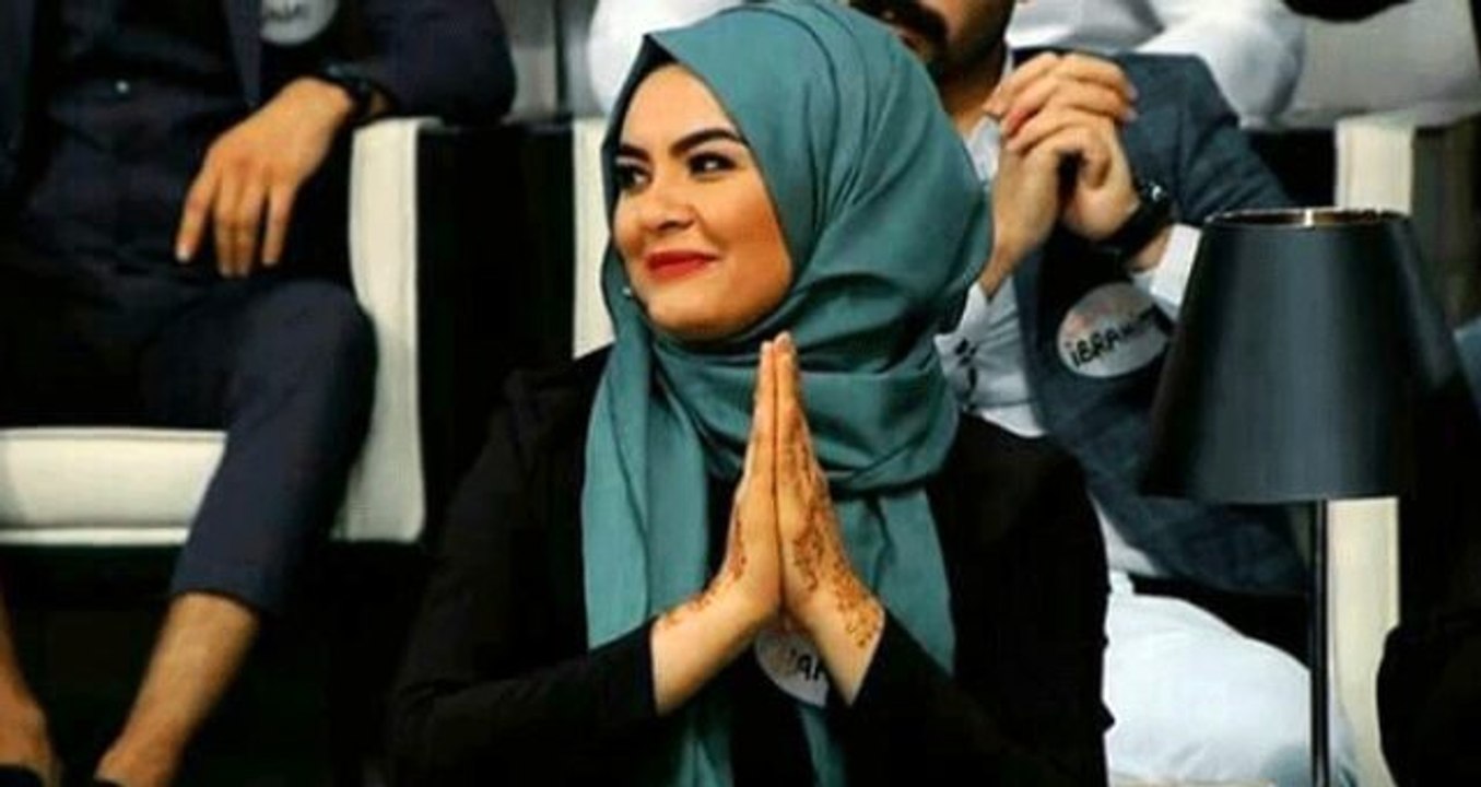 Gelin adayı Hanife, bikini giyerek Instagram'ı karıştırdı