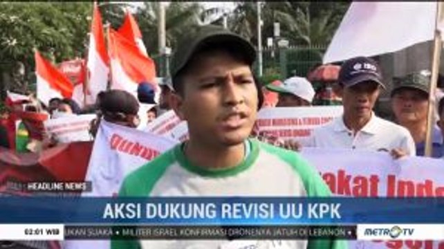 Koalisi Mahasiswa dan Pemuda Cinta KPK Gelar Aksi Dukung Revisi UU KPK Depan Gedung DPR RI