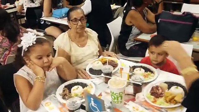 OSMILTON, LUIZ, MIDIAN, FERNANDA, THÁBATTA, RAPHAELL, LÍDIA NO SHOPPING RECIFE 22-12-2016