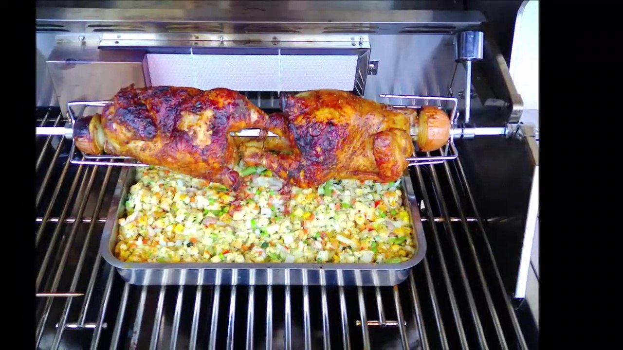 MEDITERRANES GRILLHUHN VOM SPIESS MIT KNÖDEL-BEILAGE*