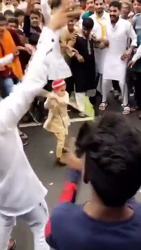 एक बार नहीं, बार-बार देखोगे इस बच्चे के करतब