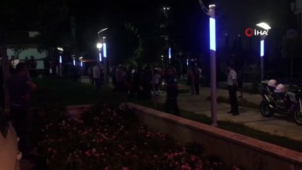 Denizli’de parkta bıçaklı kavga: 1 yaralı