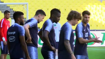 Equipe de France : les Bleus soutiennent Griezmann après ses deux penalties ratés