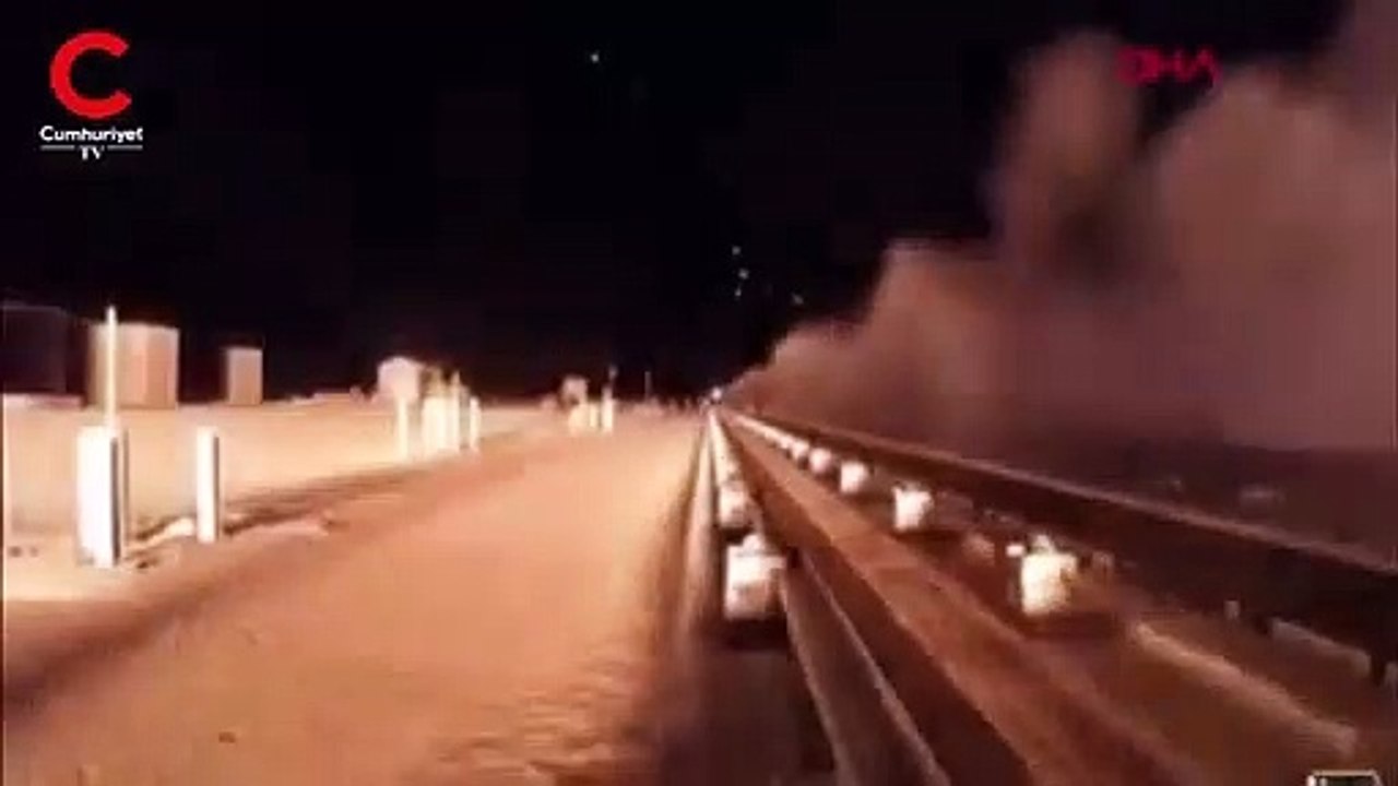 Saniyede 3 km hız kat etti... Roket kızağı testi kamerada