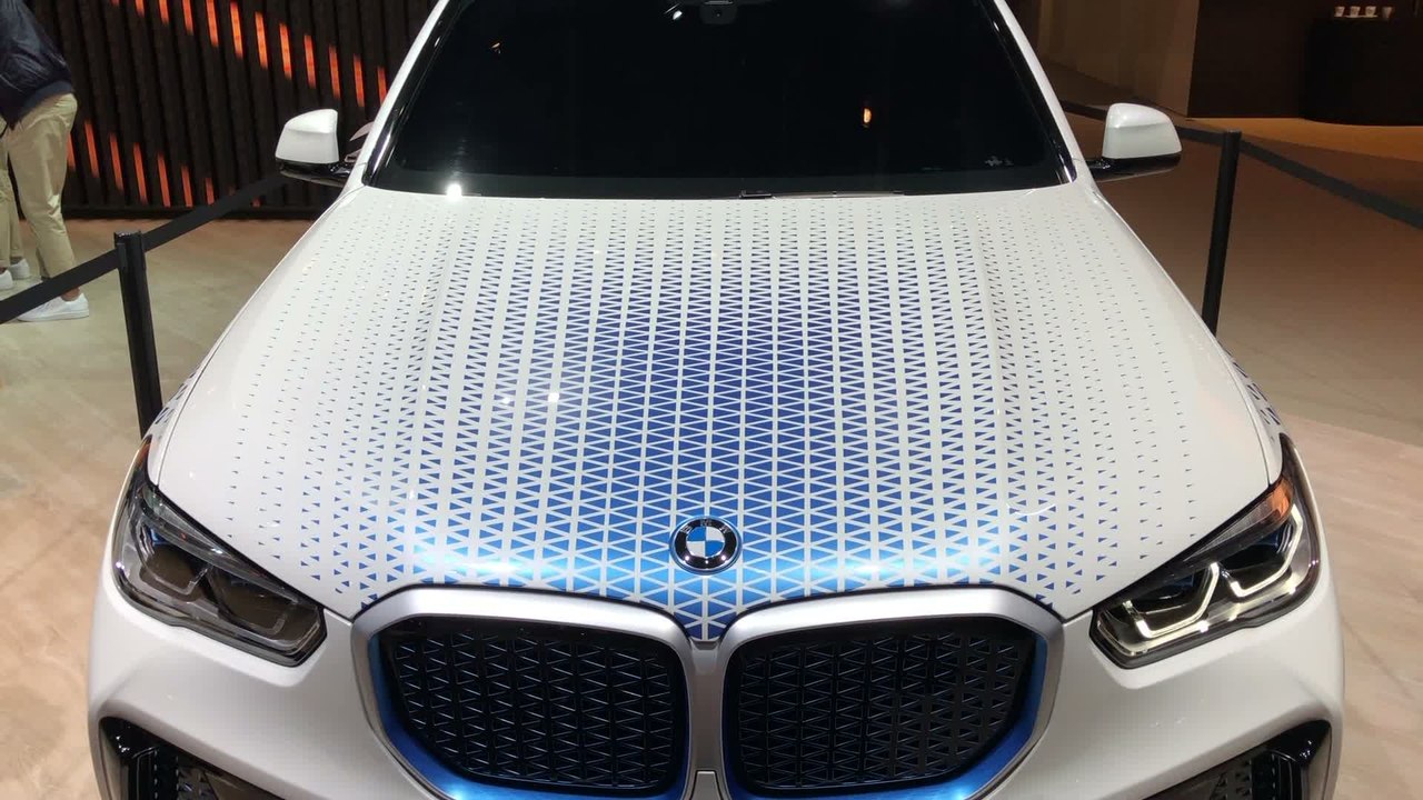 BMW i Hydrogen NEXT : le X5 à l'hydrogène en vidéo au Salon de Francfort