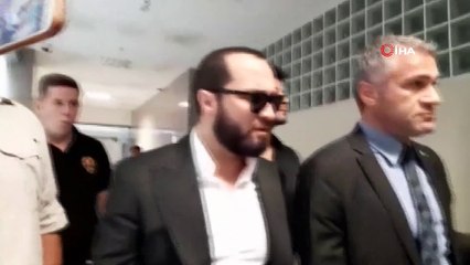 Futbolcu Arda Turan 'kasten adam yaralamadan' 1 yıl 15 gün ceza alırken, cinsel taciz suçlamasından ise beraat etti.