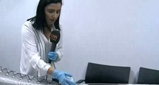CNN Türk spikeri olayı abartıp canlı yayında yılan derisini ölçtü