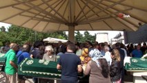 83 Yaşında hayatını kaybeden Süleyman Turan  için Şakirin Camii'nde cenaze töreni düzenleniyor.