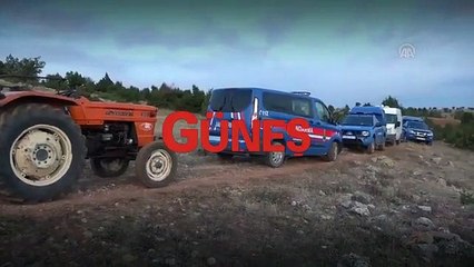 Mağarada lahit arayan definecilere suçüstü yapıldı