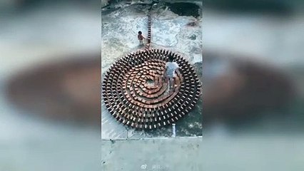 Ne jamais faire une spriral en dominos avec un p'tit à coté