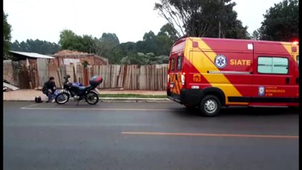 Duas pessoas se ferem em acidente na Rua Ipanema