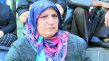Ebru Yaşar'dan Diyarbakır'daki annelere destek