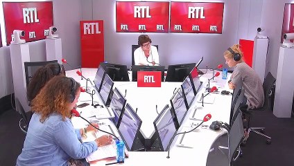 Paris : Brossat dénonce un partenariat entre Airbnb et le Louvre