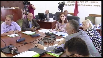 RTV Ora - Fidel Ylli Ok, Gjinushi akademik i komunizmit  Po Omari me Kadarenë!