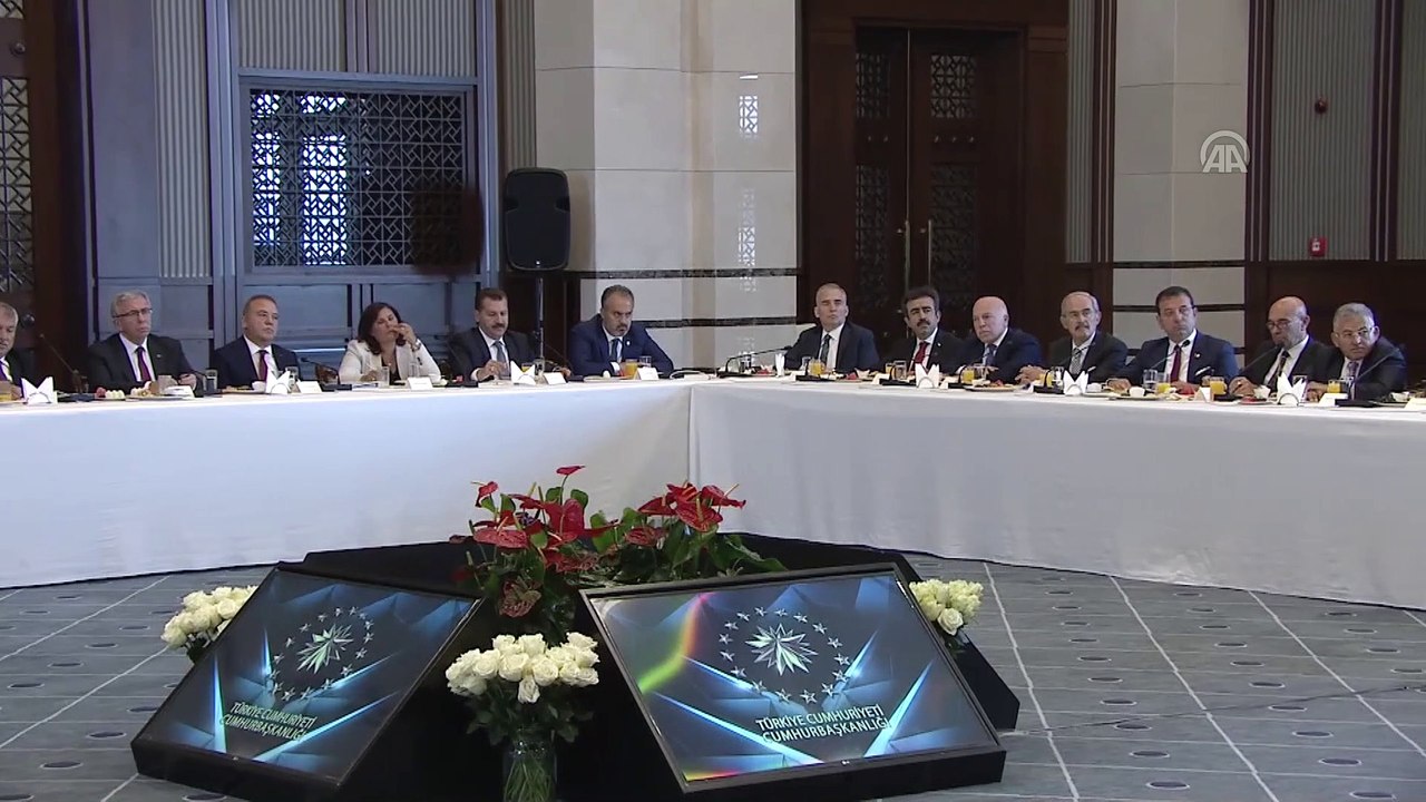 Cumhurbaşkanı Erdoğan: 'Kapının önüne konan insanların ahı üzerinde ne siyaset ne hizmet bina edilebilir' - ANKARA