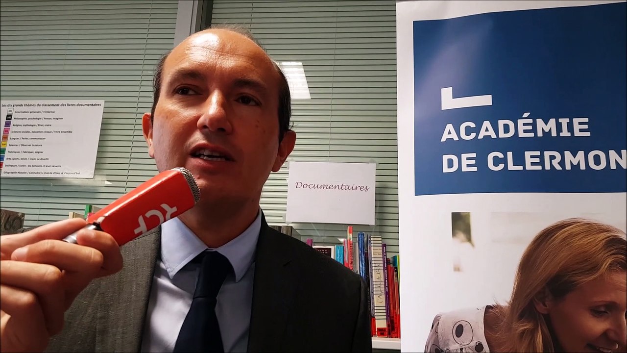 Le recteur de l'académie de Clermont-Ferrand répond au sujet de la dotation des collèges