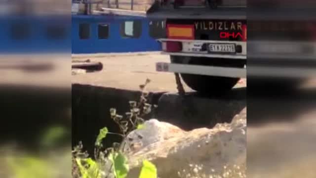 Bartın denize atık boşaltırken yakalandı