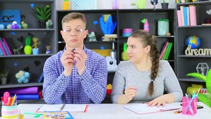 9 DIY DE MATERIAL ESCOLAR DE EMOJI GIGANTE vs MINIATURA