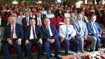 - TÜBİTAK Başkanı Prof. Dr. Hasan Mandal: “Liseli öğrencilerimiz yaptıkları roketleri 3 bin metrenin üzerine gönderebiliyor”