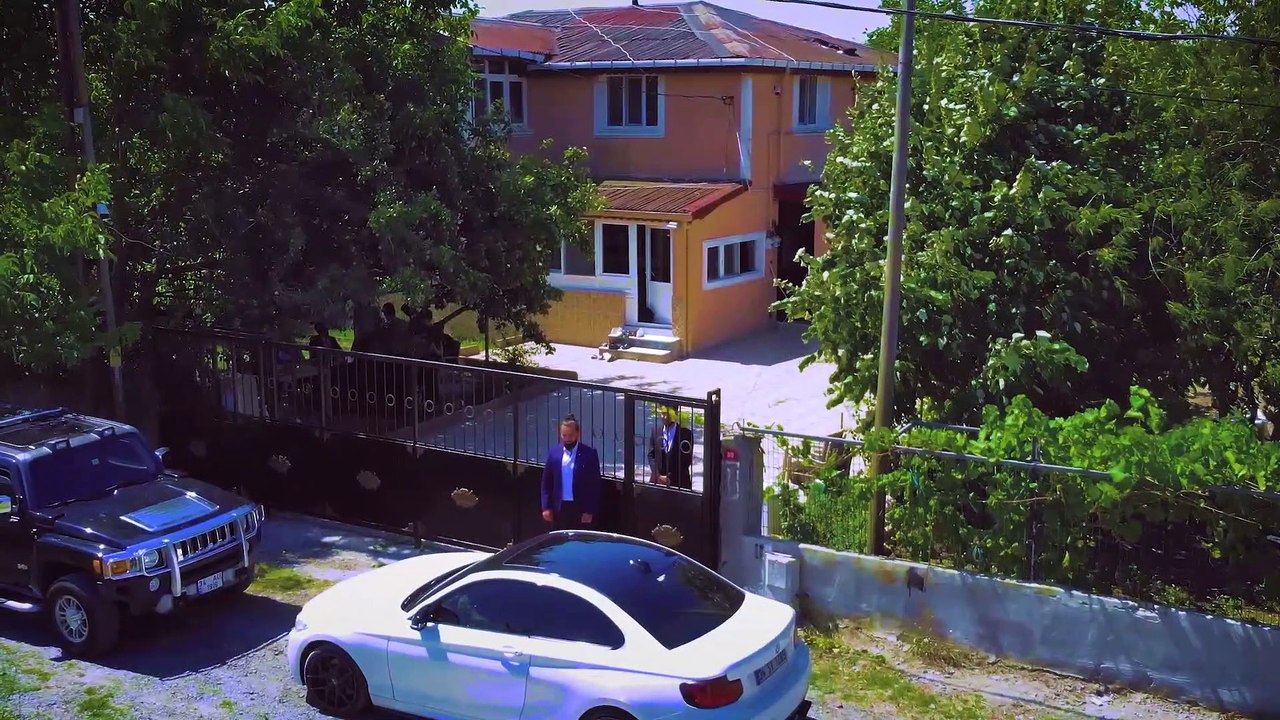 Semih Taşyürek & Decrat - Umudum Yıkılmaz
