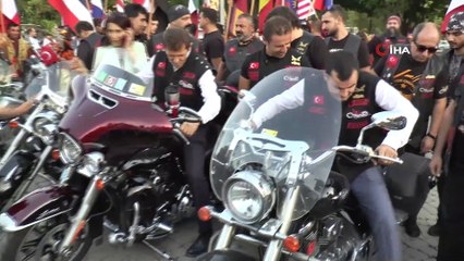 Klasik otomobillerden Gastrofest'e destek korteji