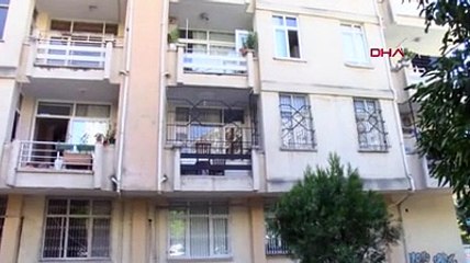 Oğlu yaptığı menemeni beğenmeyince balkondan atladı