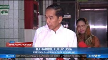 Sedikit Kenangan Jokowi dengan BJ Habibie