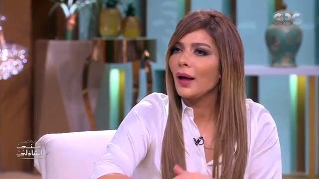 اللي يعمل لي بلوك أعمل له بلوكين .. أصالة تكشف تفاصيل حذفها لأحلام من على حسابها