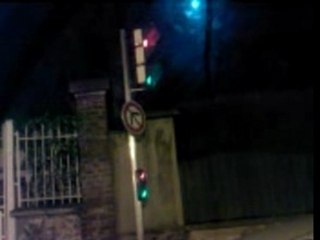 un feu tricolor VRaiMENT tricolor