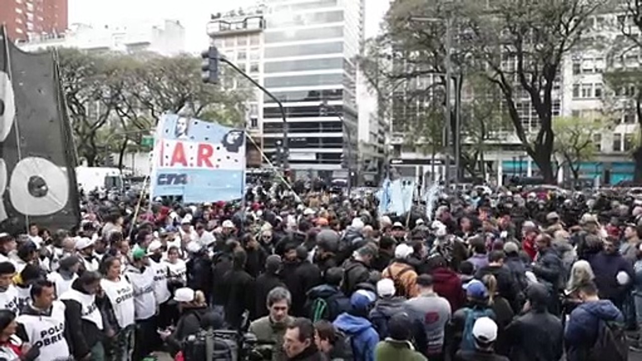 Protestos tomam Buenos Aires