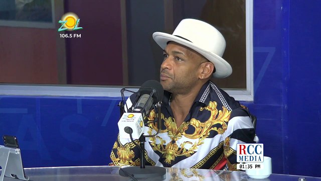 Descemer Bueno Cantante y compositor cubano nos habla de como inicia en la música