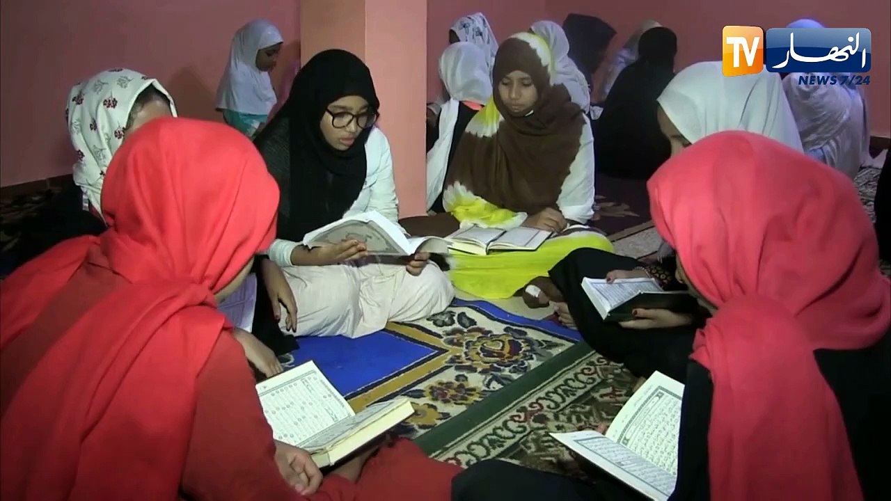 تندوف مخيم الحفظ المكثف للقرآن الكريم للفتيات.. تحط رحالها بالولاية