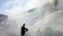 Gaziantep'te 10 bin büyükbaş hayvanın bulunduğu çiftlikteki yangın