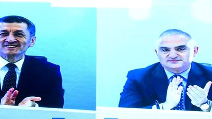 Ersoy: "Öğretmenlerimizin daha iyi yetişmesi için Milli Eğitim Bakanlığı'nın öngördüğü projede...