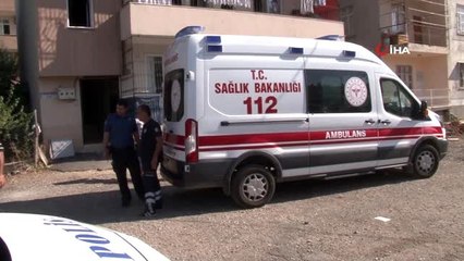 Ablasını 20 yerinden bıçaklayıp öldüren zanlıyı polis 2 dakikada yakaladı